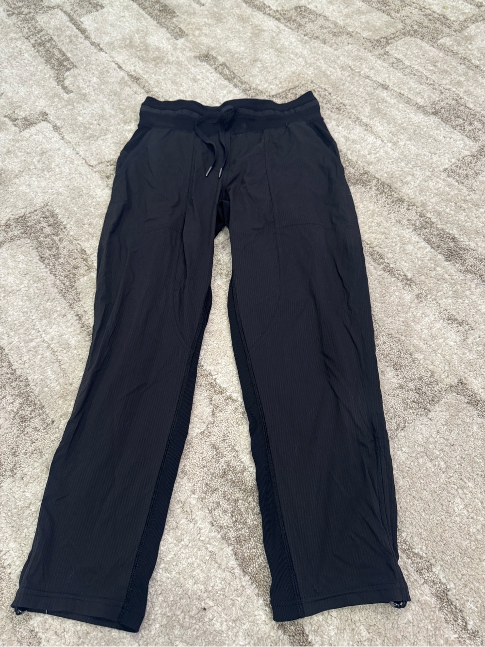 Lululemon Dance Studio Mid-Rise Cropped Pant